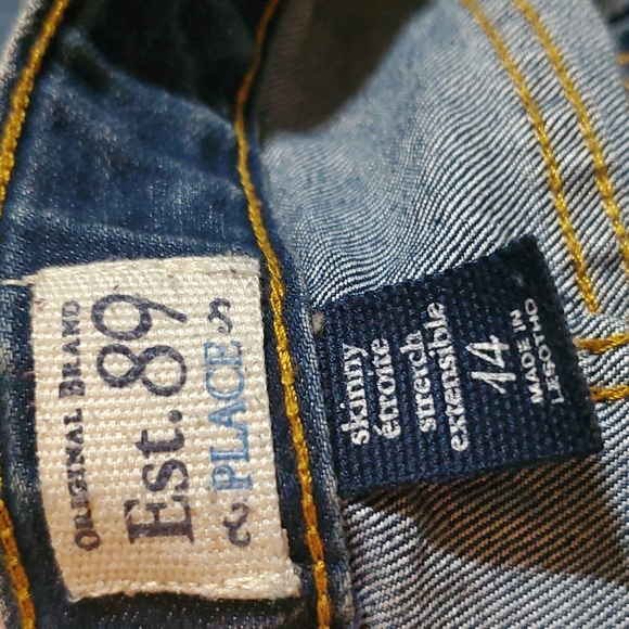 Jeans - Picture 3 of 4